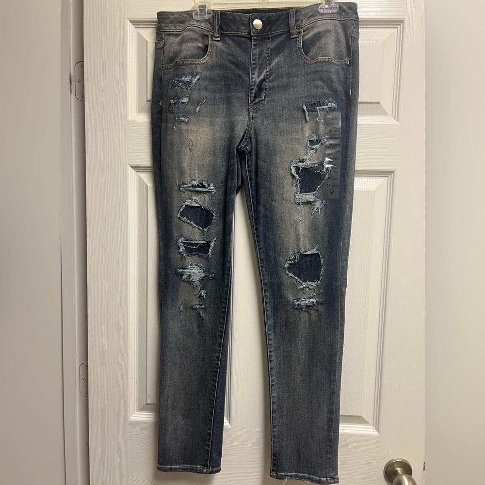 American Eagle Outfitters - Distressed Jeans